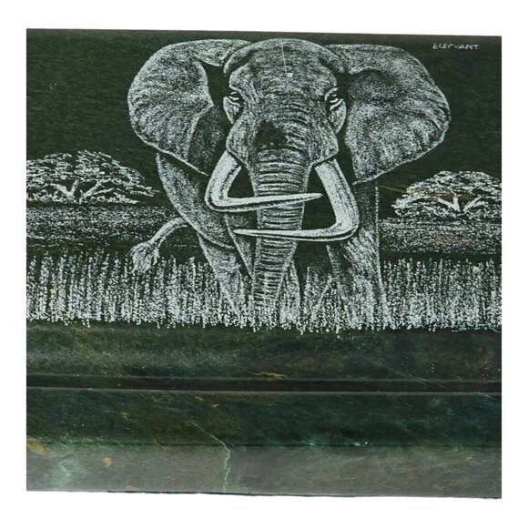 Vtg Signed African Verdite Stone Elephant Hand Crafted Etched Desk Pen Holder - Picture 2 of 11